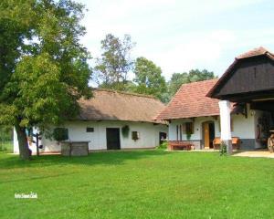 Kovačeva domačija